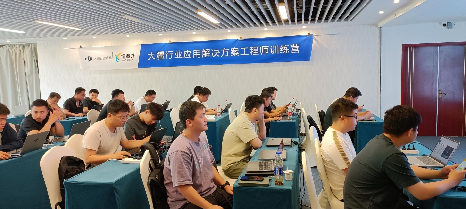 1754034124398883.jpg jjfa_5.jpg